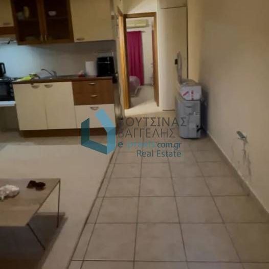 Studio/Γκαρσονιέρα για ενοικίαση Κέντρο (Ρίο) - Photo 1