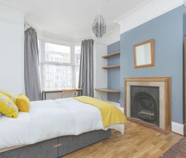 5 bedroom terraced house to rent - Photo 3