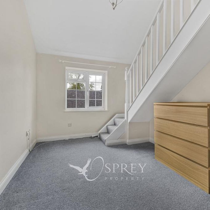 3 bedroom terraced house to rent - Photo 1