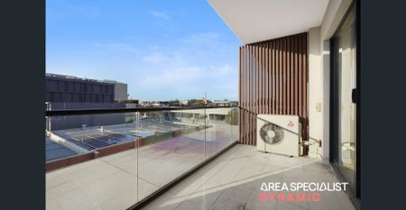 Bright, Spacious & The Perfect Location! - Photo 2