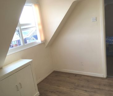 1 Bed Flat, Russian Avenue, L13 - Photo 4