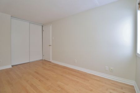 53 Saxton Private - Photo 4