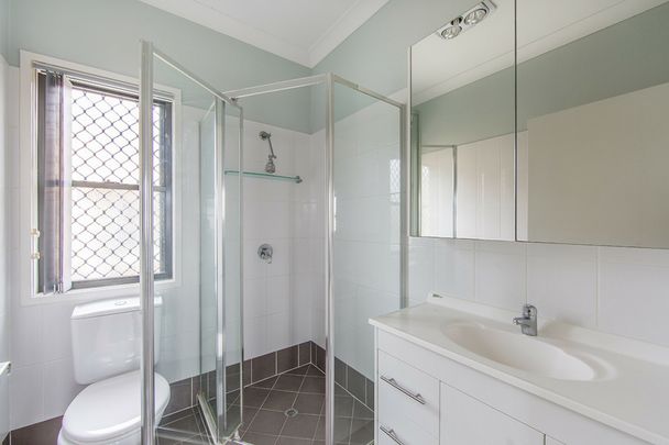 2/69 Homebush Road, Kedron QLD, Belconnen - Photo 1