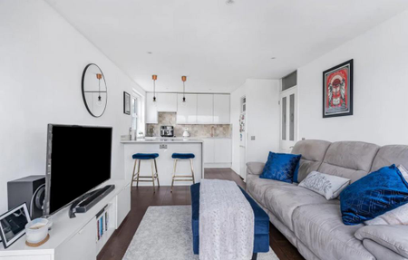 1 bedroom flat to rent - Photo 5