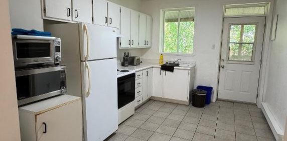 4 1/2, TOUT INCLUS, CENTRE-VILLE TROIS-RIVIERES - Photo 2