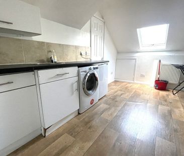 Watling Street, RADLETT - Photo 4