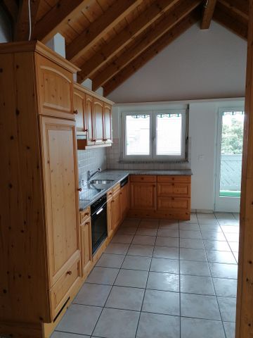 bel appartement mansardé à Schänis – Recherche de nouveaux locataires 1.4.23 - Foto 2