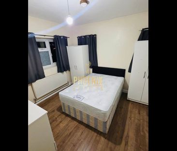 Studio Flat, Wembley Hill Road, HA9 - Photo 2