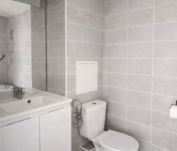 Location Appartement 3 pièces 59m² - Photo 2