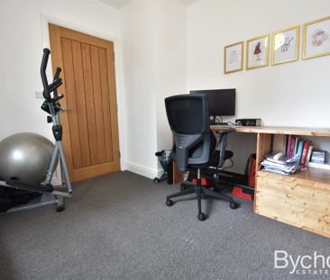 2 bedroom semi-detached bungalow to rent - Photo 3