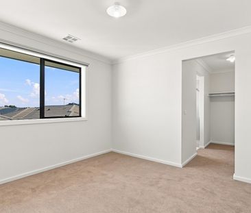 BRAND NEW HOUSE FOR RENT IN WERRIBEE - Photo 3