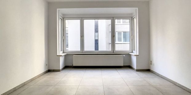 Appartement te huur in Oostende voor € 725 met 2 slaapkamers - Foto 1