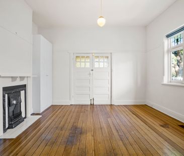 Spacious Period Family Home in a Prized Location - Photo 2