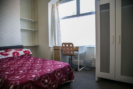 4 bedroom house to rent - Photo 3