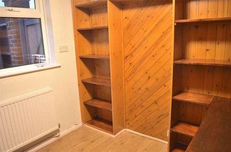 Litchfield Avenue, Morden, SM4 - Photo 4