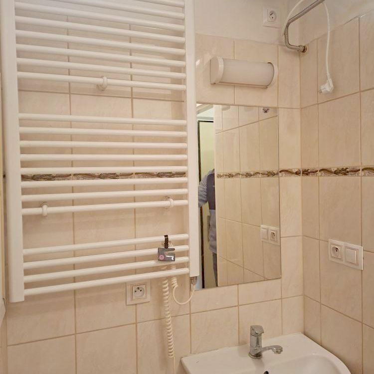 Pronájem bytu 1+kk a garsoniéry 27 m², Jarmily Glazarové , Olomouc - Photo 1