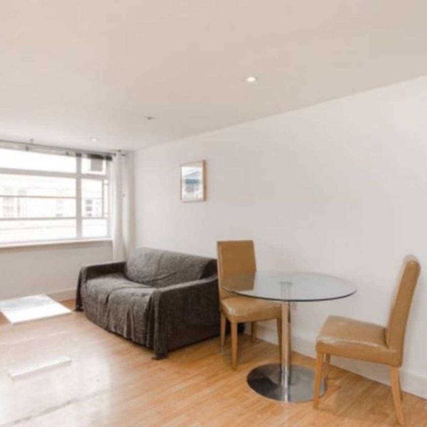 Price £630 pw - Available Now - Furnished - Photo 1