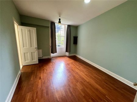 3 bedroom apartment to rent - Photo 5