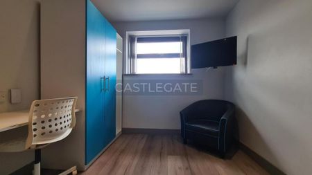 2 bedroom flat share to rent - Photo 2