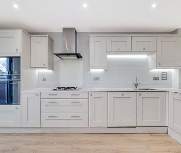 3 bedroom apartment to rent - Photo 6