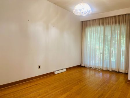 For Lease - 275 Parkview Avenue, Toronto, Ontario - Photo 4