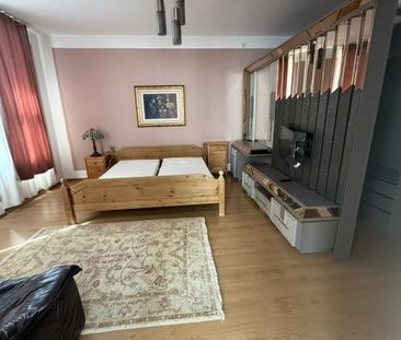 Apartament spatios , zona centrala ! - Photo 3