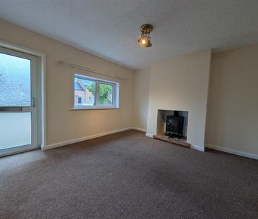 2 bedroom semi-detached bungalow to rent - Photo 5