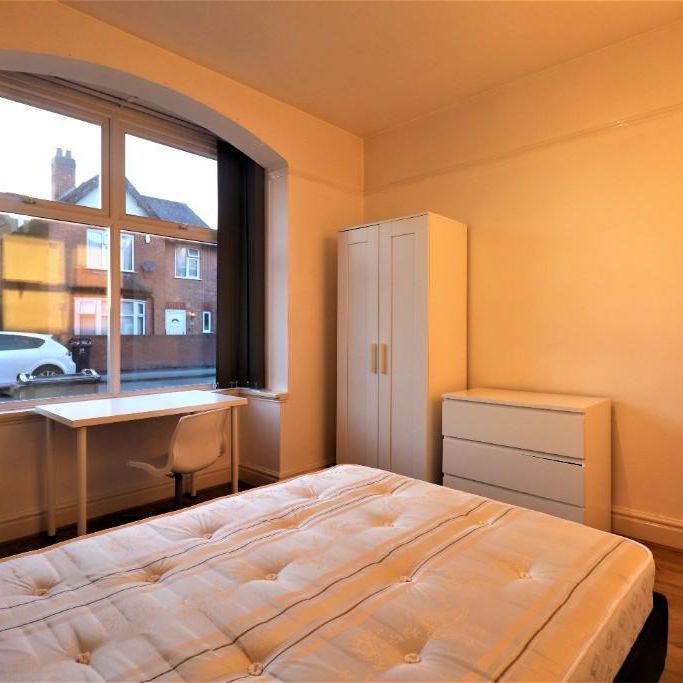 3 bedroom house share for rent in Harold Road, Birmingham, B16 - Photo 1