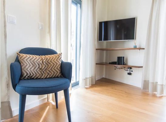 Beco dos Peixinhos, Lisbon, Lisbon 1170-296 - Photo 1