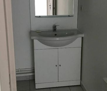 FORBACH F2 BIS AVEC BALCON ENTIEREMENT RENOVE - Photo 6