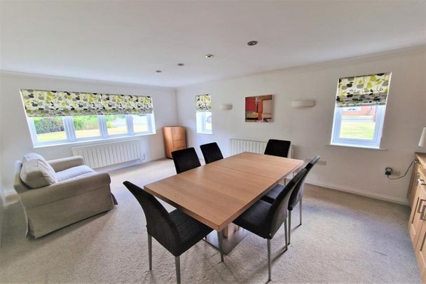 3 Bedroom Detached To Let - Photo 1