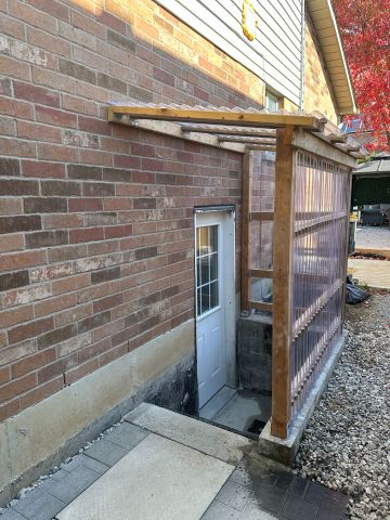 For Lease - 53 Burnaby Drive Unit# Basement, Georgina, Ontario - Photo 3