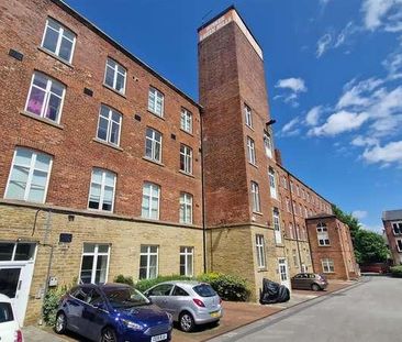 Winker Green, Eyres Mill Side, Leeds, LS12 - Photo 1