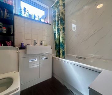 2 bedroom terraced house to rent - Photo 6