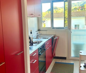 Helle 4 Zimmer Wohnung mit sonnigem Balkon in Wald ZH - Photo 2