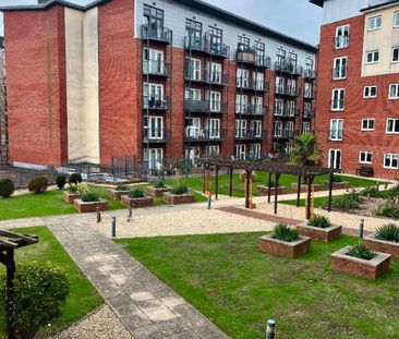 City Centre Apartment Exeter, EX4 - Photo 4