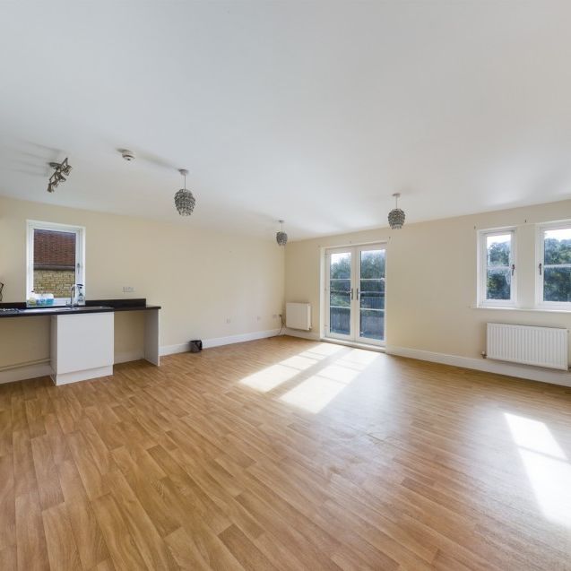 Greenaways, Ebley, Stroud, Gloucestershire, GL5 - Photo 1