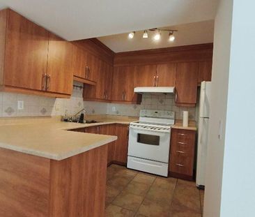 4½ Laval | Métro Concorde | Parking + Rangement | 1700$ - Photo 2