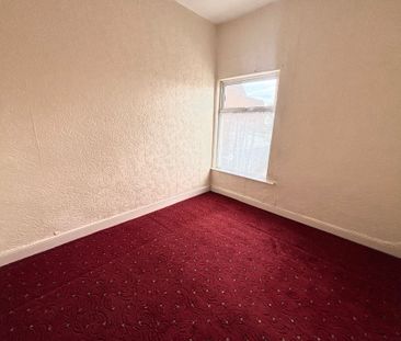 3 bedroom mid-terrace to rent School Street, Church Gresley - Photo 5