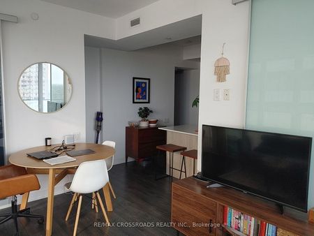 For Lease - 42 Charles Street Unit# 3009, Toronto, Ontario - Photo 2