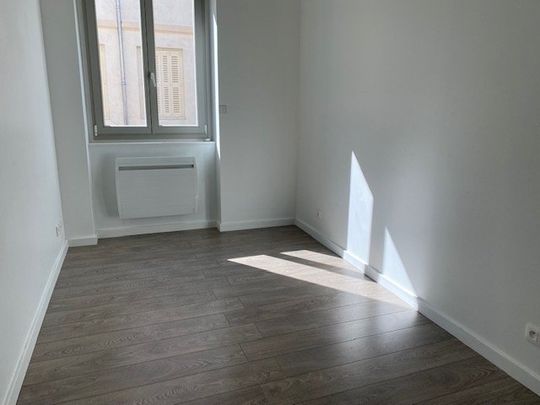 APPARTEMENT T5 A LOUER - Photo 1