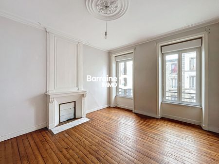 Location appartement à Brest, 2 pièces 47.55m² - Photo 3