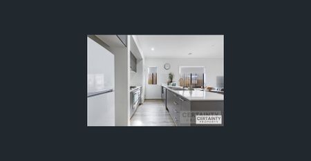 Modern Sleek and Versatile Family Home - Photo 4