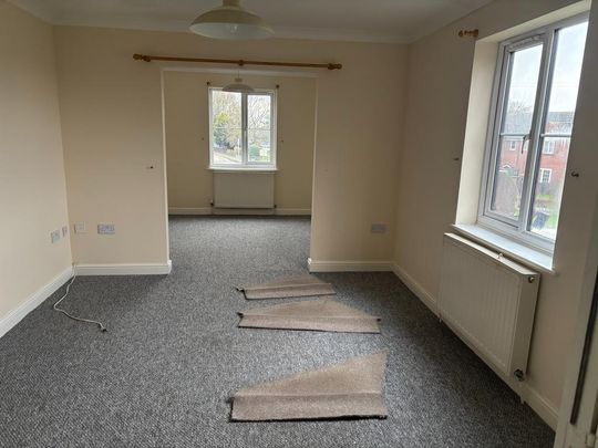 3 bedroom maisonette to rent - Photo 1