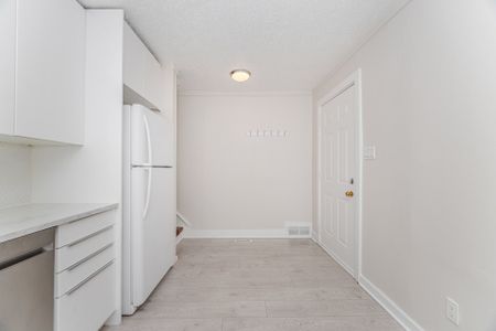 For Lease - 151 Lottridge Street Unit# A, Hamilton, Ontario - Photo 5