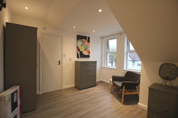 Studio to rent - Photo 1