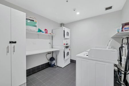 Units 23/15 McCarthy Lane, Annandale. - Photo 3