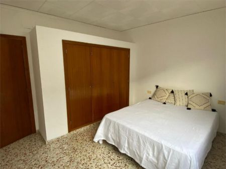 Piso de alquiler en Calle San Rafael, 9, Antella - Photo 2