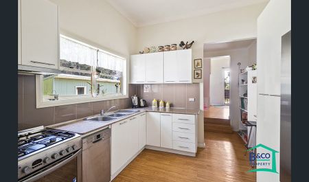4-bedroom shared house, Lysaght st - Photo 5