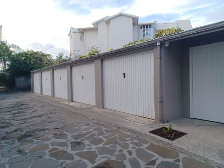 Location Appartement 170m² 5 pièces Fort de france - Photo 4